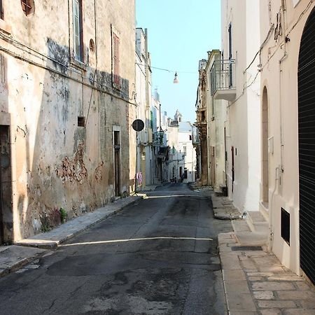 Bed Biancaneve Centro Storico Ostuni Habitación foto
