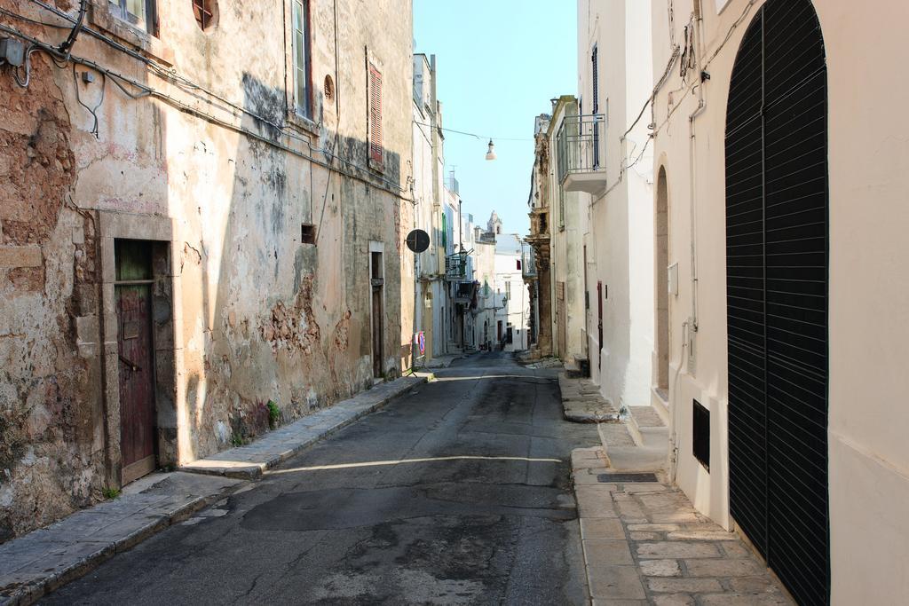 Bed Biancaneve Centro Storico Ostuni Habitación foto